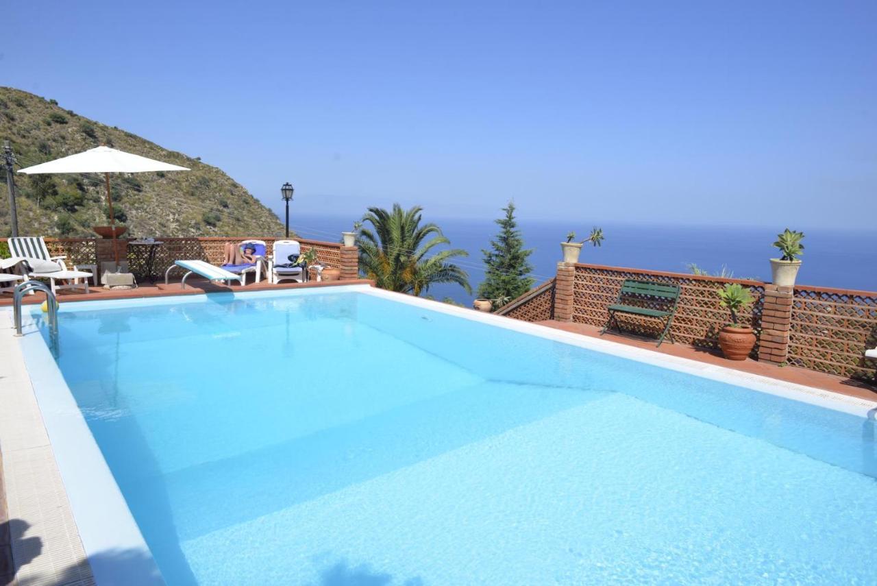 Villa Zen Таормина Екстериор снимка