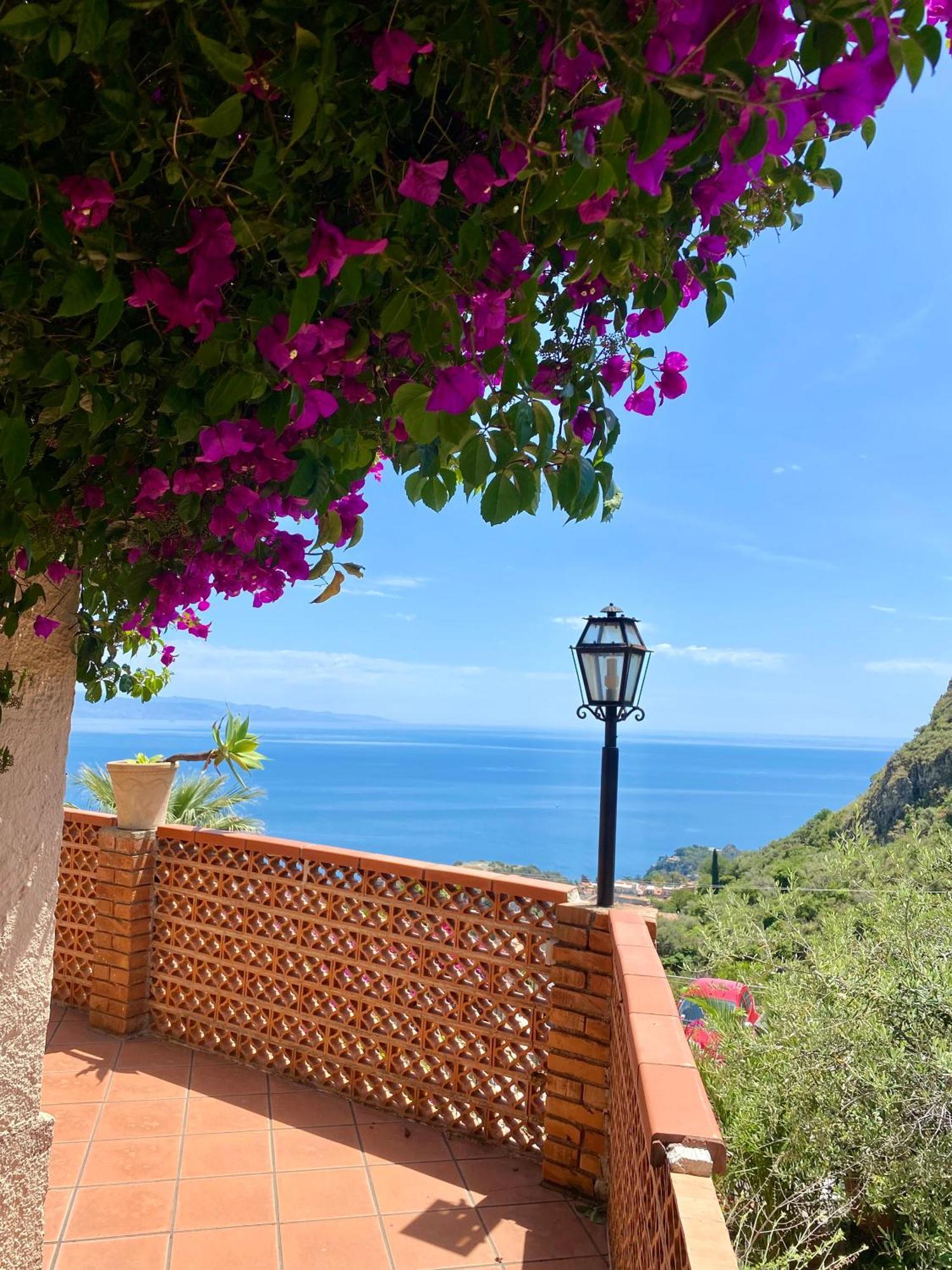 Villa Zen Таормина Екстериор снимка